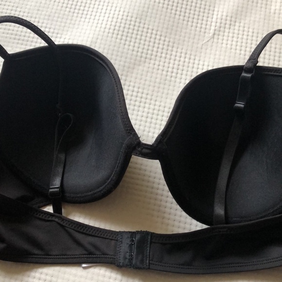 Bra womens new size 38C 85% nylon 15% spandex black Rampage Intimates washable - Picture 2 of 2
